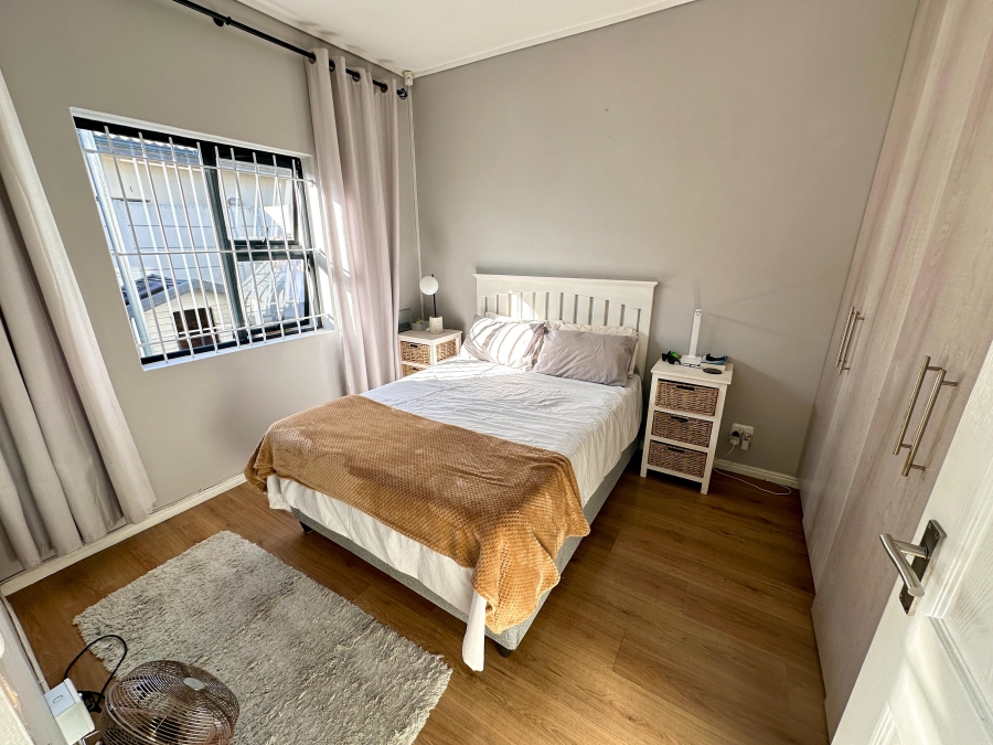2 Bedroom Property for Sale in Parklands Western Cape